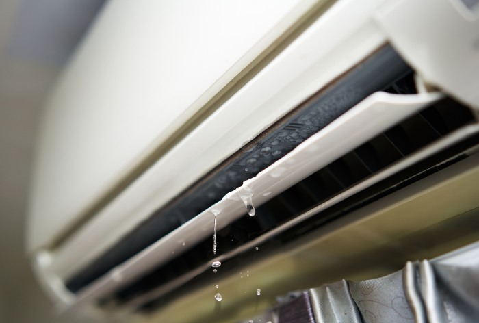 Leaking Air conditioner – Triple-T